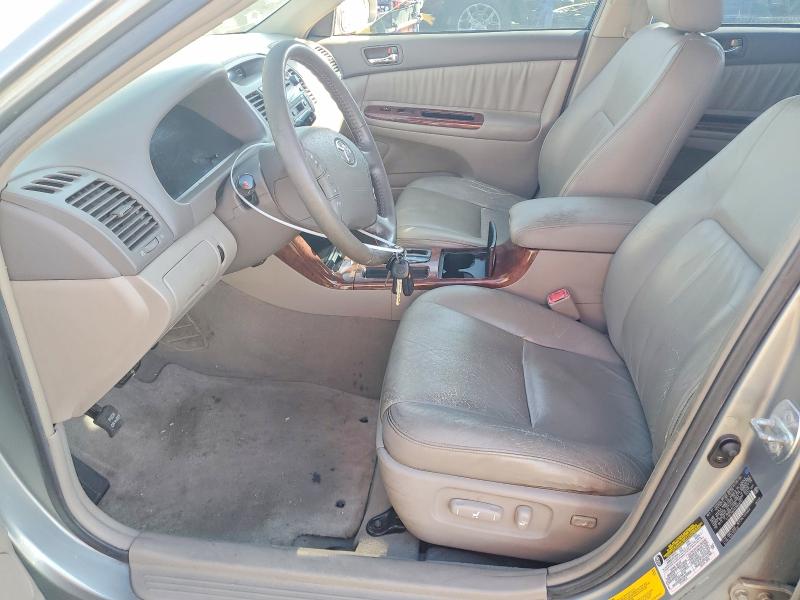 Photo 7 from auction – 2005 TOYOTA CAMRY with VIN 4T1BF30K55U609557