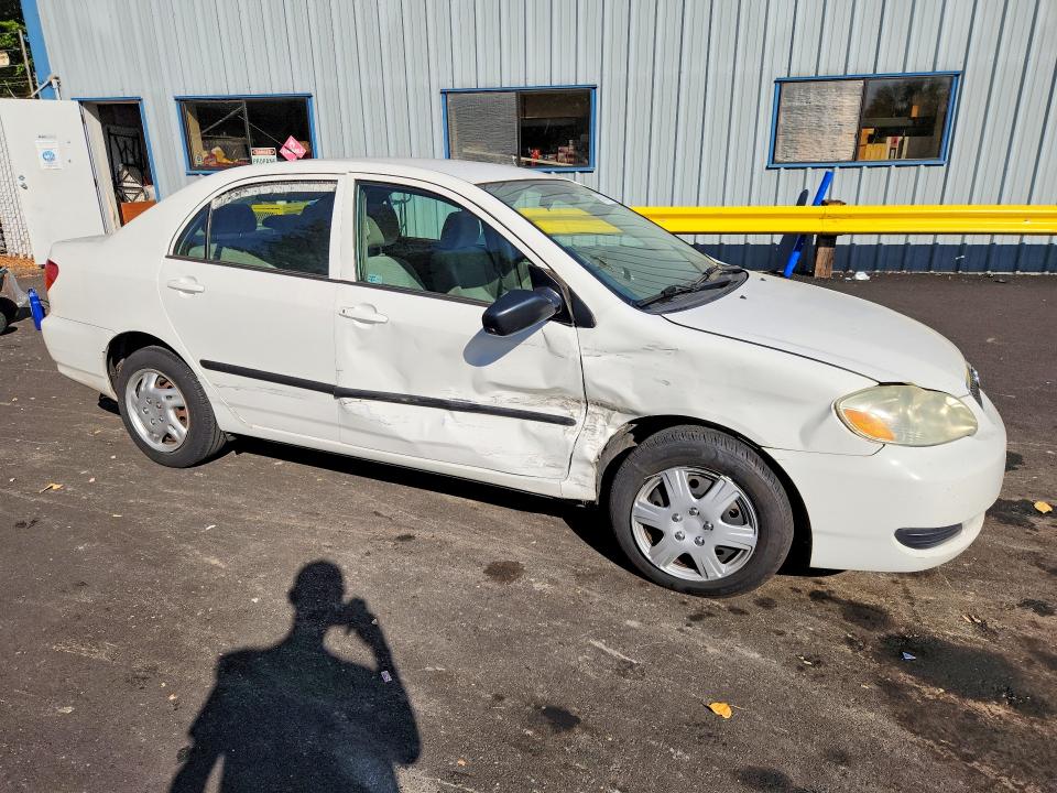 Снимка 4 от търг – 2007 TOYOTA COROLLA с VIN JTDBR32E470110312