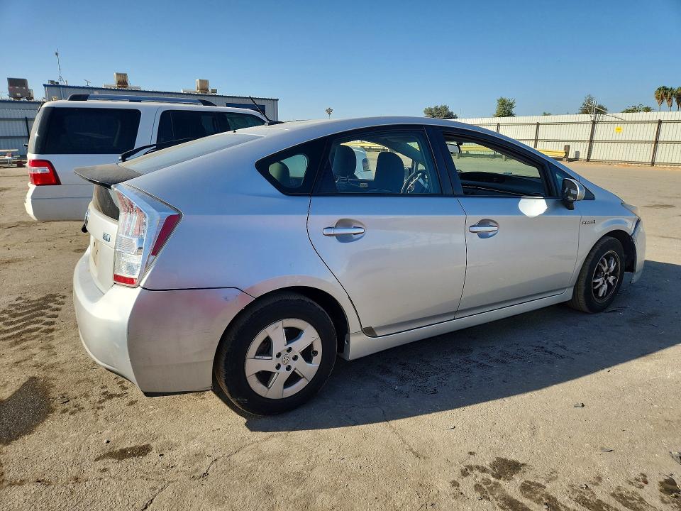 Photo 3 from auction – 2010 TOYOTA PRIUS with VIN JTDKN3DU2A0212117