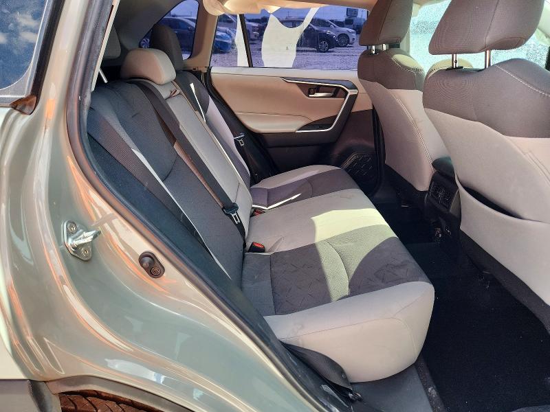Photo 11 from auction – 2023 TOYOTA RAV4 with VIN 2T3W1RFV8PW275636