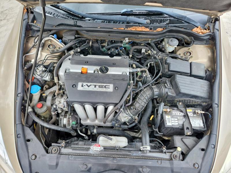 Снимка 11 от търг – 2005 HONDA ACCORD с VIN 1HGCM56875A006182
