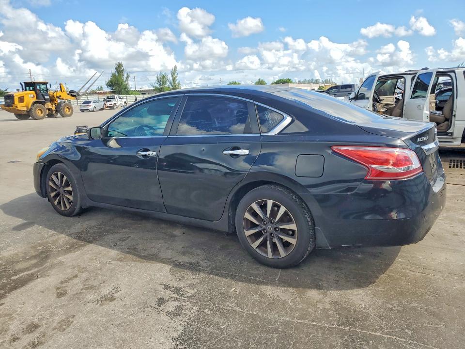 Photo 2 from auction – 2013 NISSAN ALTIMA with VIN 1N4AL3AP0DN573973