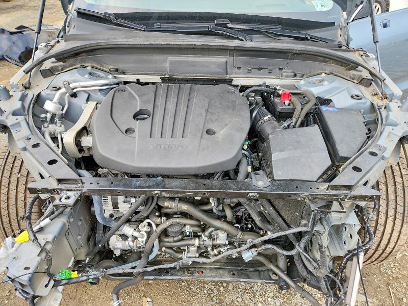 Photo 12 from auction – 2022 VOLVO XC60 with VIN YV4L12RL8N1915373