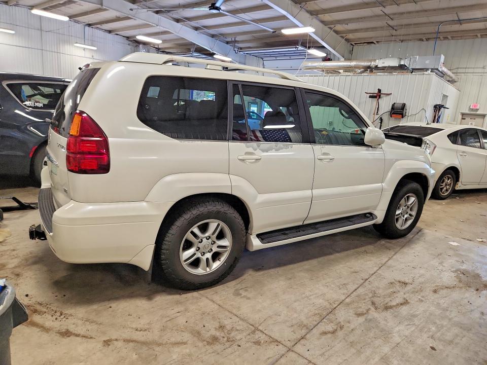 Photo 3 from auction – 2006 LEXUS GX with VIN JTJBT20X860122880