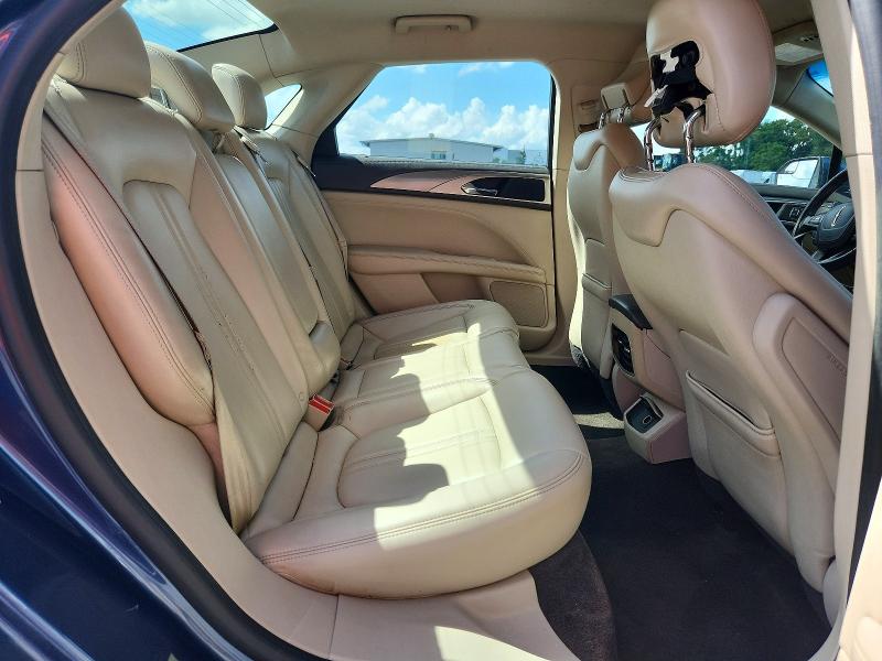 Photo 10 from auction – 2018 LINCOLN MKZ with VIN 3LN6L5KUXJR626067