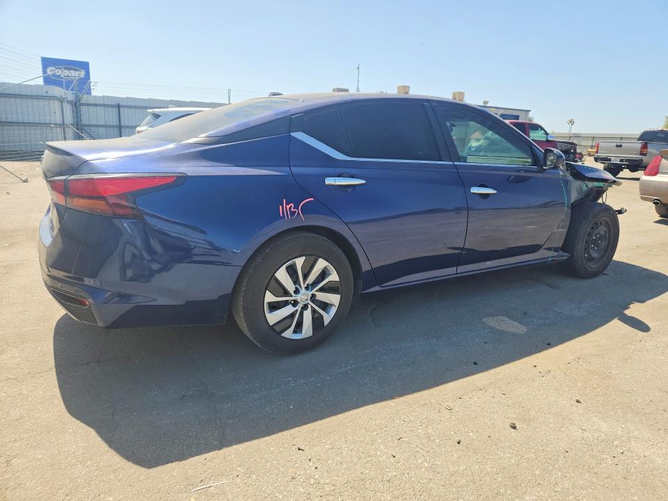Photo 3 from auction – 2019 NISSAN ALTIMA with VIN 1N4BL4BV5KC204526