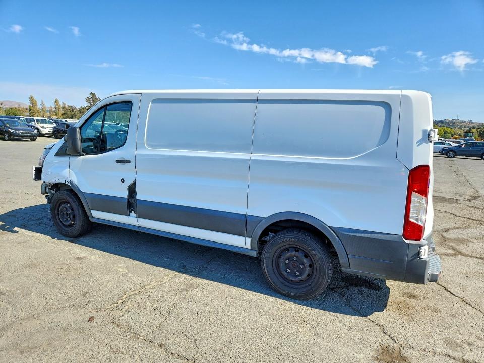 Photo 2 from auction – 2017 FORD TRANSIT with VIN 1FTYE1YM5HKA37790
