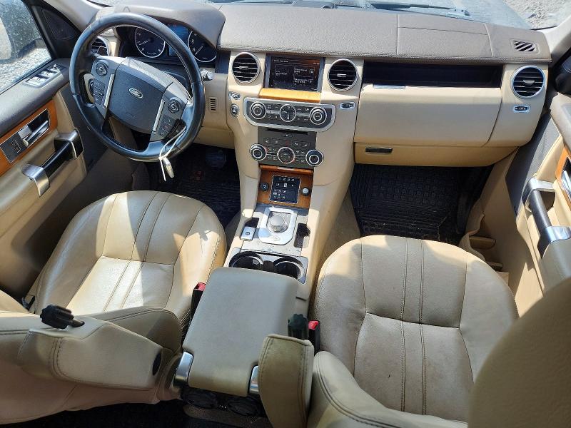 Zdjęcie 8 z aukcji – 2016 LAND ROVER LR4 z VIN SALAG2V63GA797883