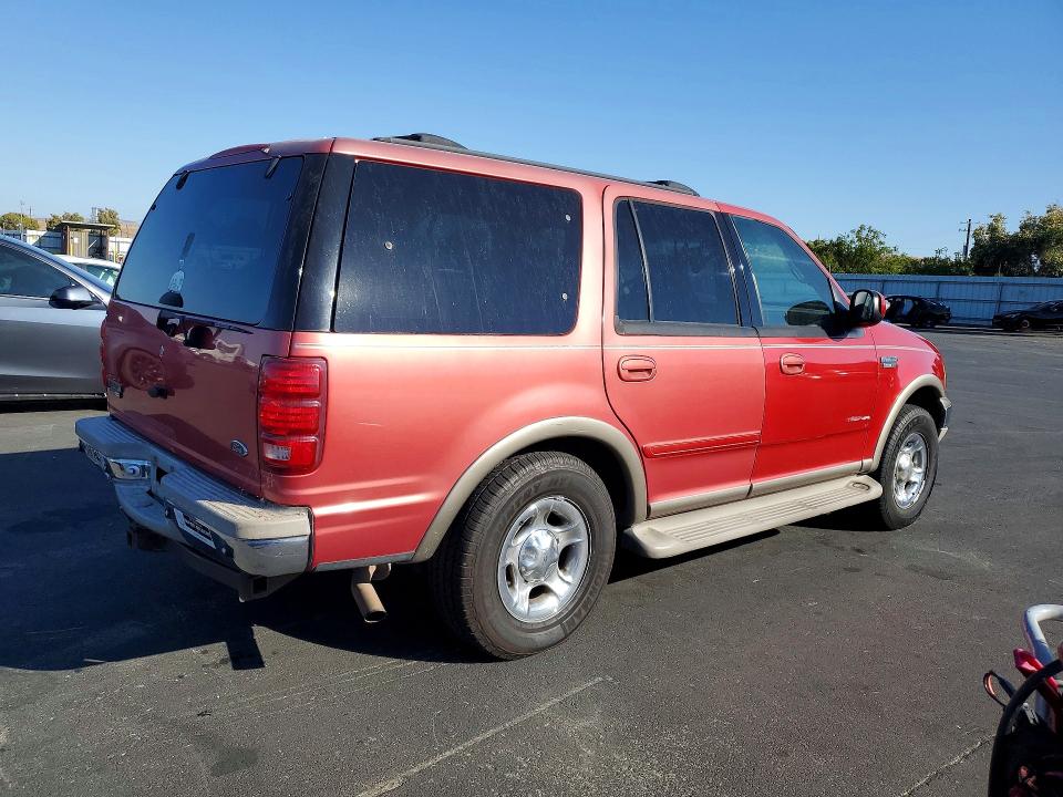 Photo 3 from auction – 2002 FORD EXPEDITION with VIN 1FMFU18L52LA23337
