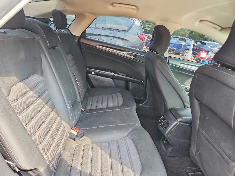 Photo 10 from auction – 2019 FORD FUSION with VIN 3FA6P0HD6KR243057