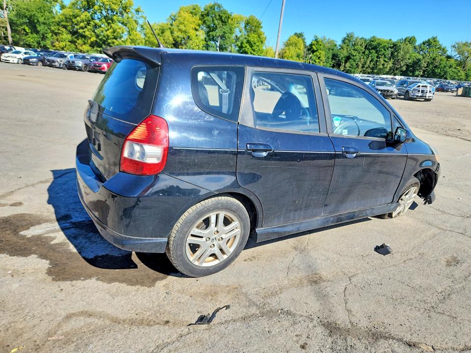 Photo 3 from auction – 2008 HONDA FIT with VIN JHMGD38648S042523