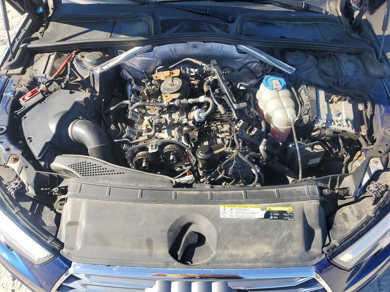 صورة رقم 11 من المزاد - 2017 AUDI A4 مع VIN WAURNAF42HA153300