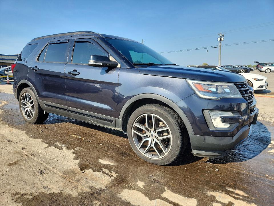 Снимка 4 от търг – 2017 FORD EXPLORER с VIN 1FM5K8GT5HGD62810
