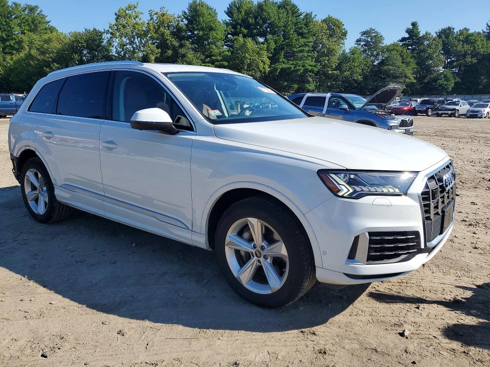 Photo 4 from auction – 2023 AUDI Q7 with VIN WA1LCBF7XPD014361