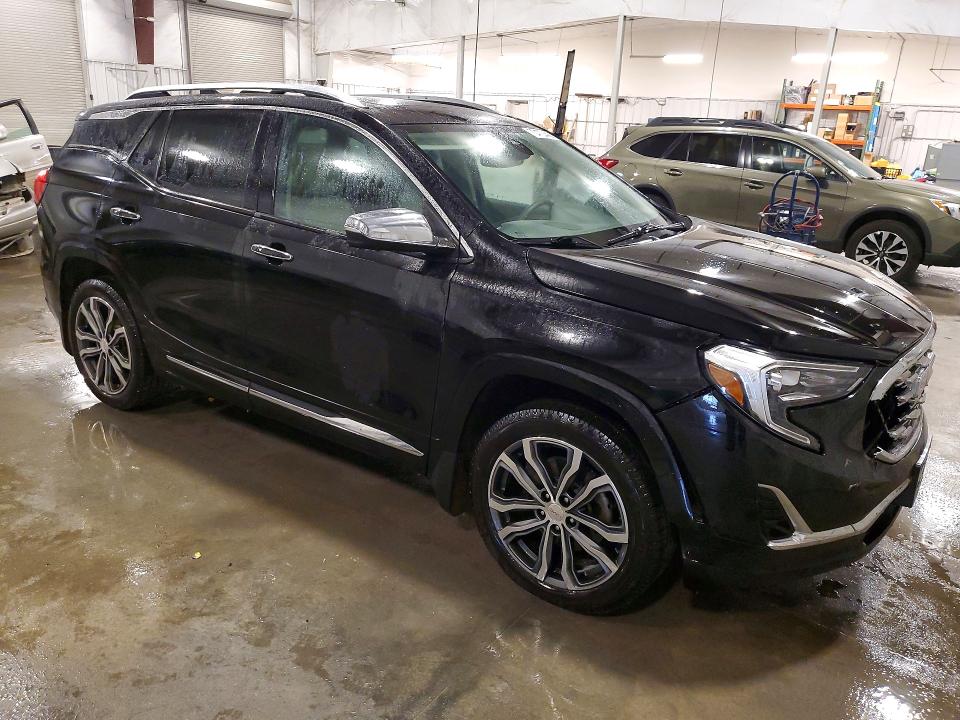 Photo 4 from auction – 2019 GMC TERRAIN with VIN 3GKALXEXXKL107528