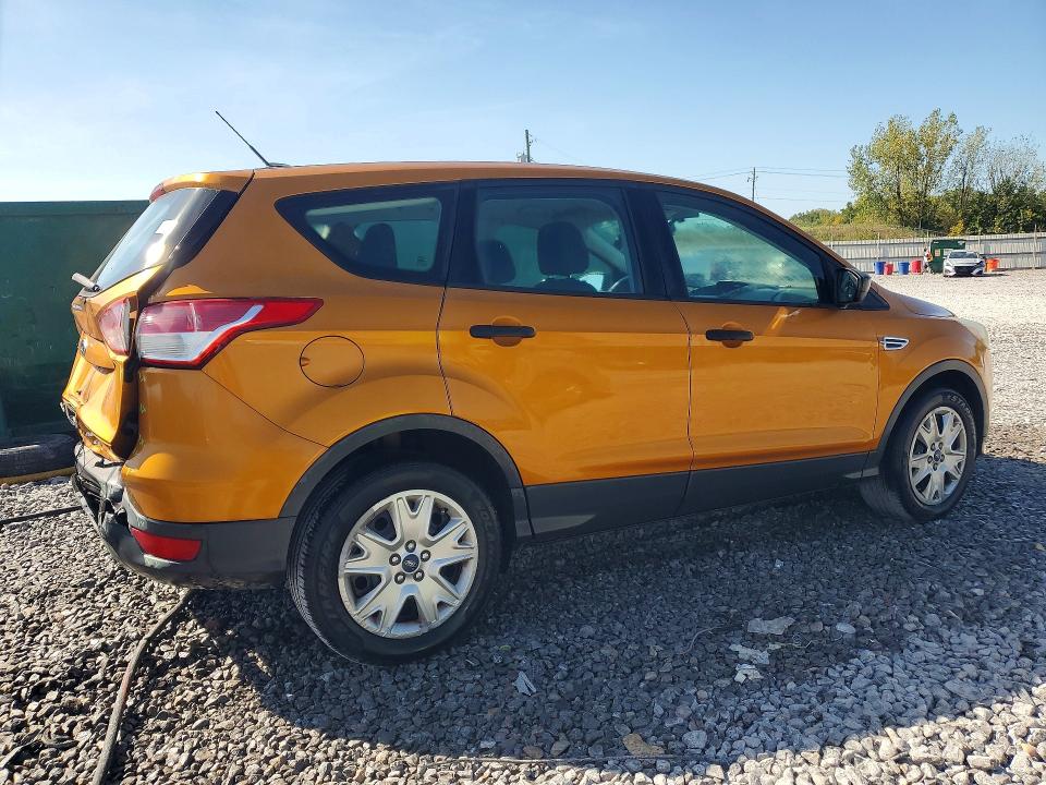 Photo 3 from auction – 2016 FORD ESCAPE with VIN 1FMCU0F76GUB03198