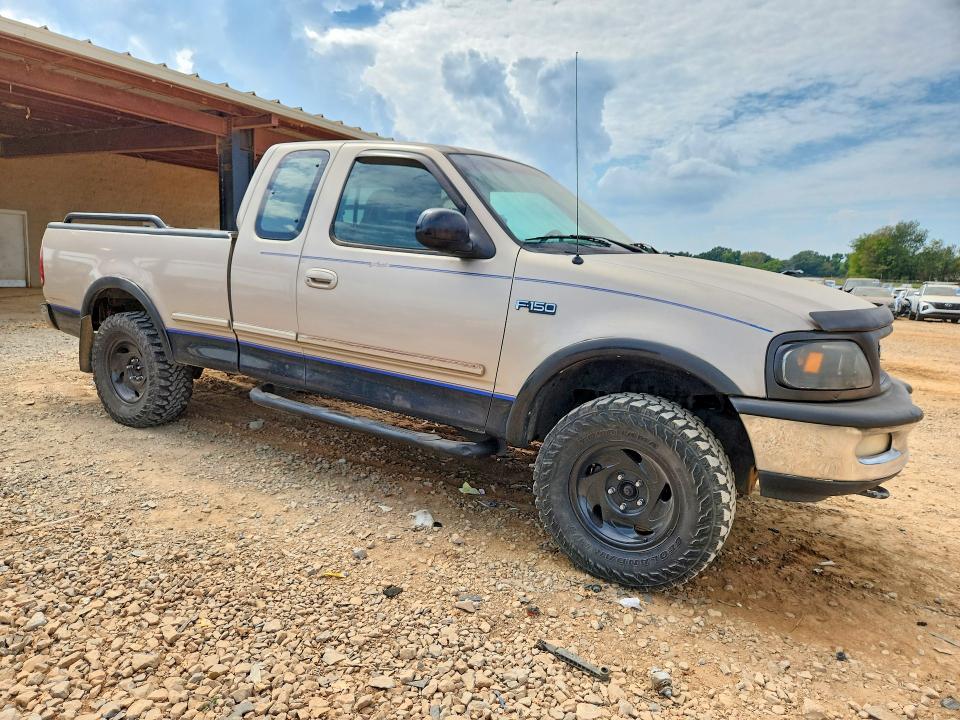 Снимка 4 от търг – 1997 FORD F150 с VIN 1FTDX18W3VNB56989
