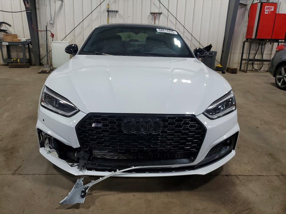 Photo 5 from auction – 2019 AUDI S5 with VIN WAUC4CF59KA093813