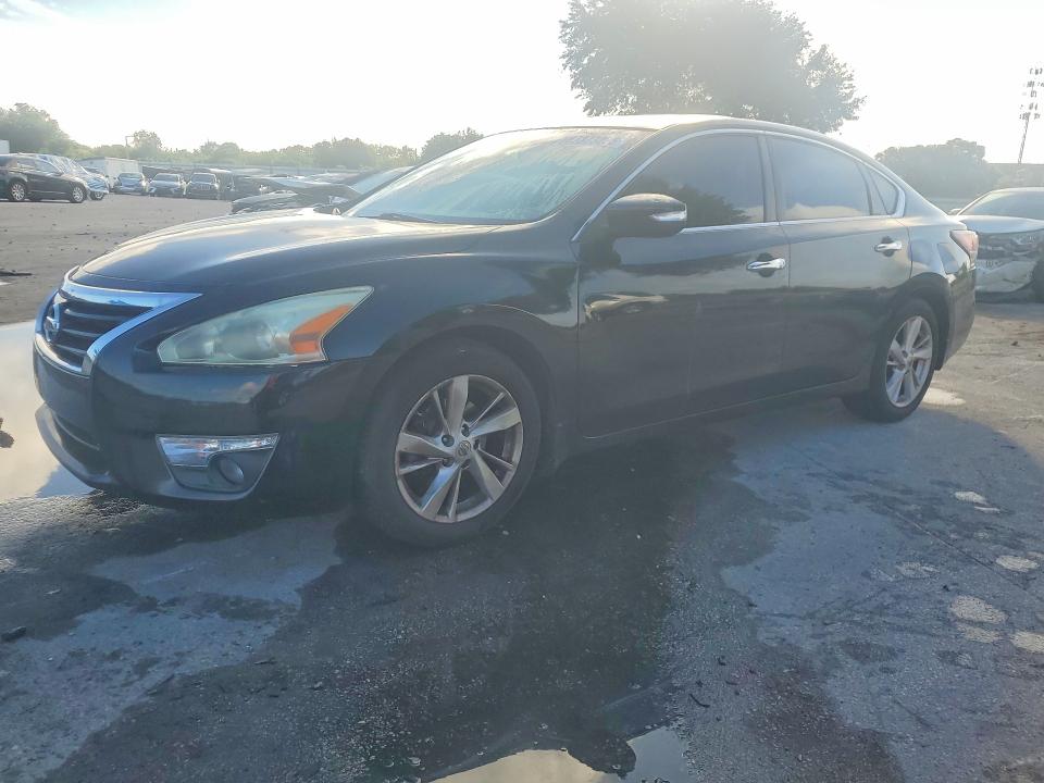 NISSAN ALTIMA 2014 with VIN 1N4AL3AP3EC177999 - Photo from auction