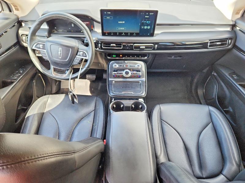 Photo 8 from auction – 2023 LINCOLN NAUTILUS with VIN 2LMPJ6J93PBL03925