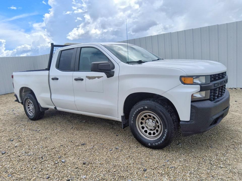 Photo 4 from auction – 2019 CHEVROLET SILVERADO with VIN 1GCRWAEH2KZ376613