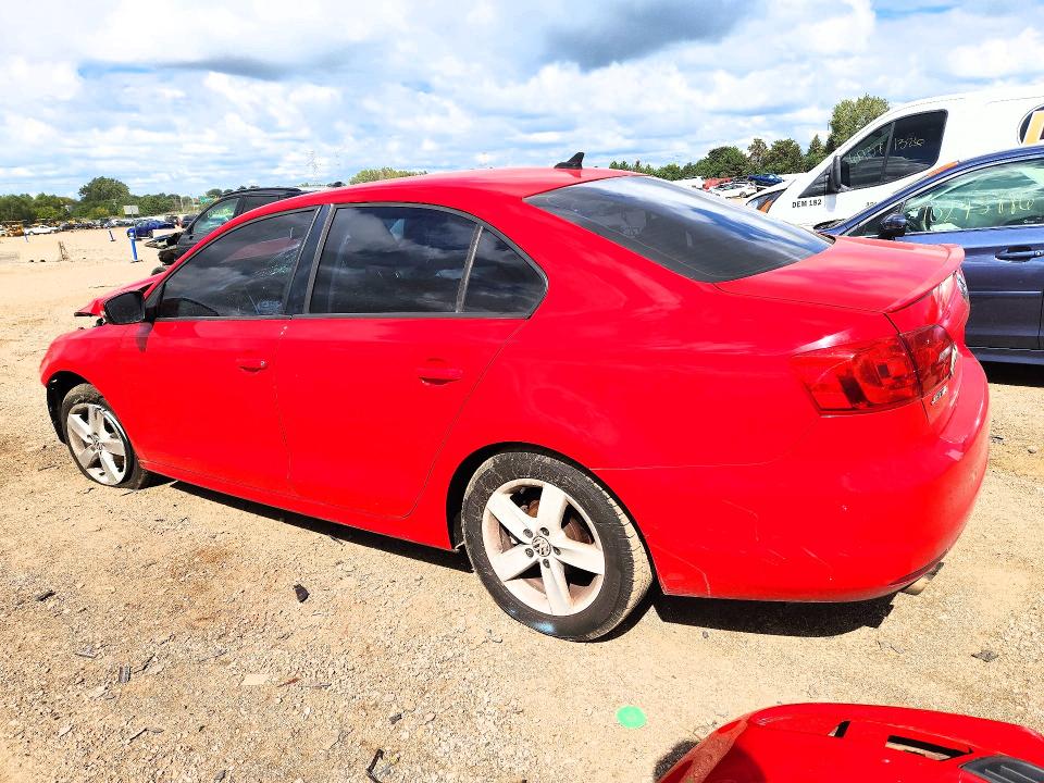 Photo 2 from auction – 2012 VOLKSWAGEN JETTA with VIN 3VWLL7AJ2CM094112