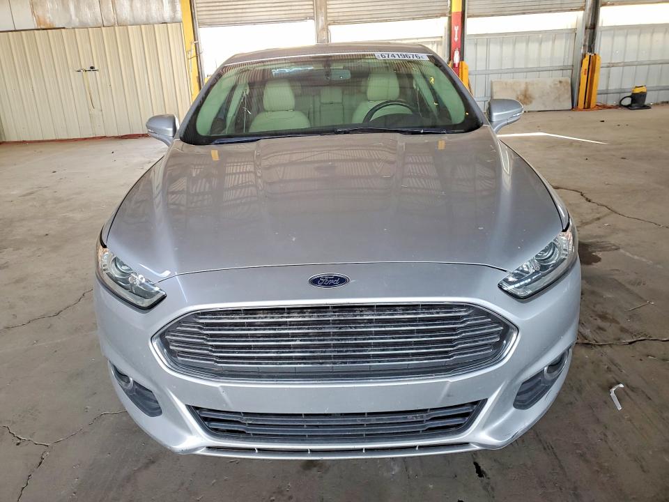 Photo 5 from auction – 2016 FORD FUSION with VIN 3FA6P0PU9GR112746