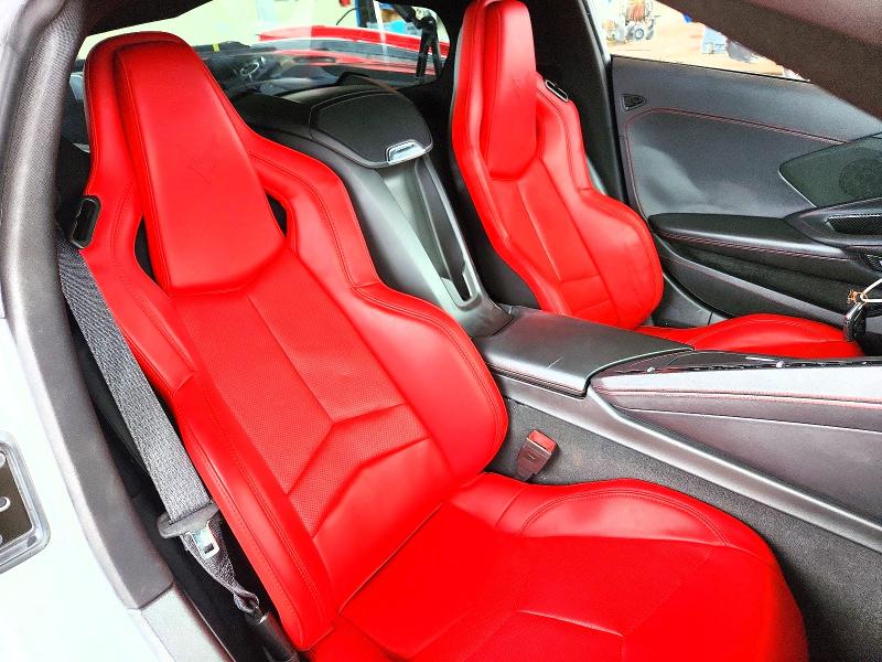 Photo 10 from auction – 2021 CHEVROLET CORVETTE with VIN 1G1YA2D41M5125762