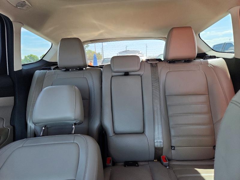 Photo 10 from auction – 2017 FORD ESCAPE with VIN 1FMCU0J93HUB35570