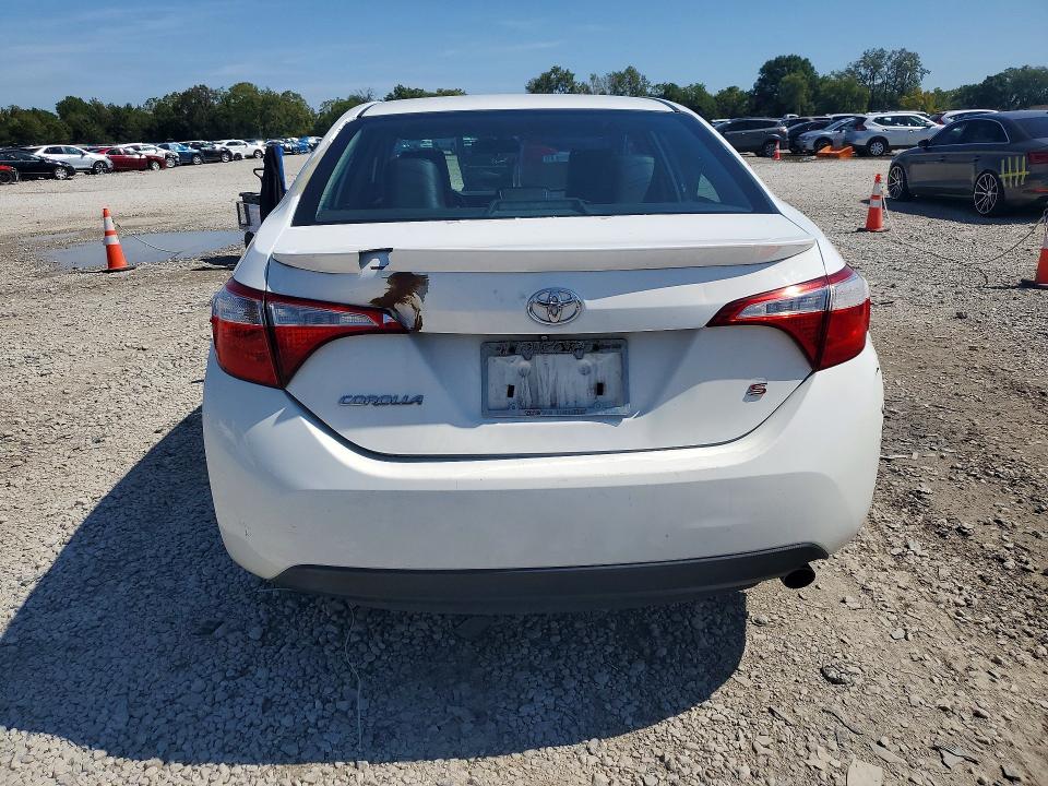 Photo 6 from auction – 2015 TOYOTA COROLLA with VIN 5YFBURHE1FP282777