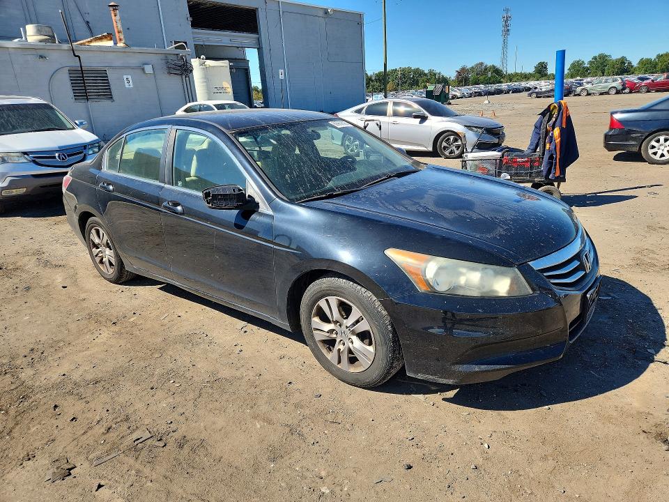 Photo 4 from auction – 2012 HONDA ACCORD with VIN 1HGCP2F42CA238947