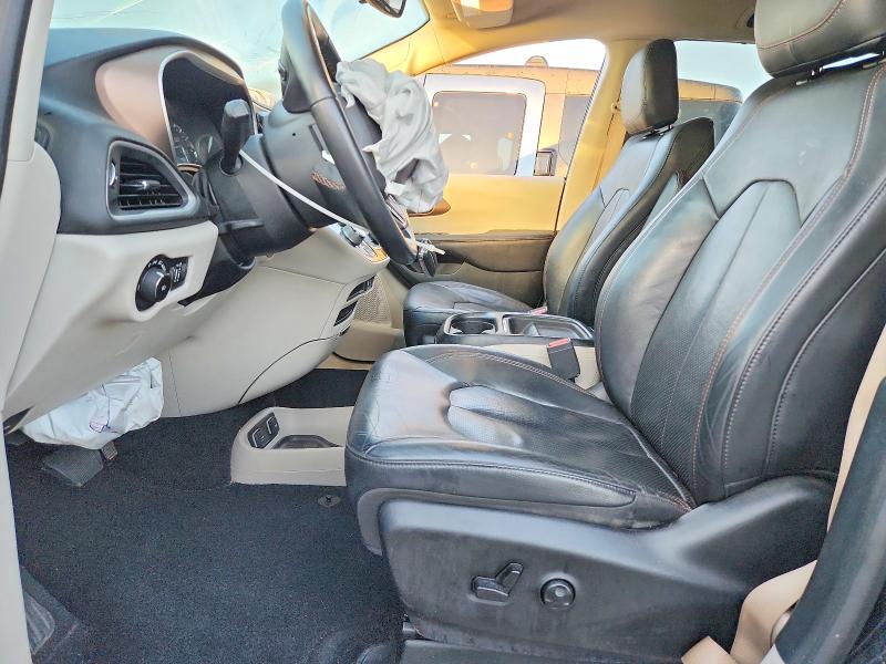 Photo 7 from auction – 2018 CHRYSLER PACIFICA with VIN 2C4RC1BG9JR351625