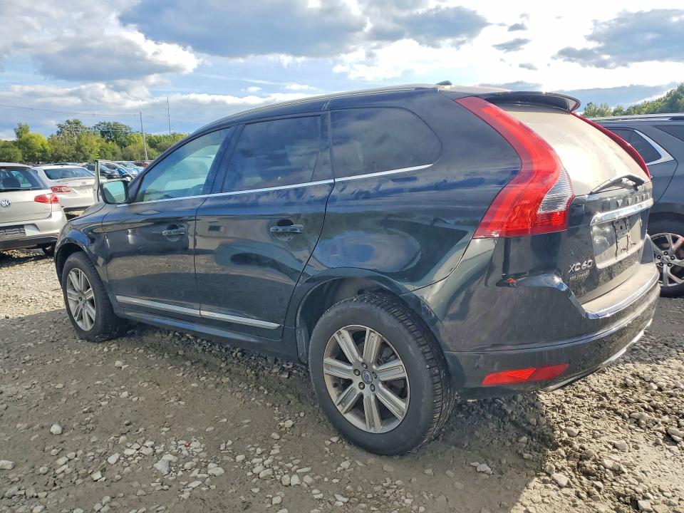 Photo 2 from auction – 2015 VOLVO XC60 with VIN YV4612RK9F2739451