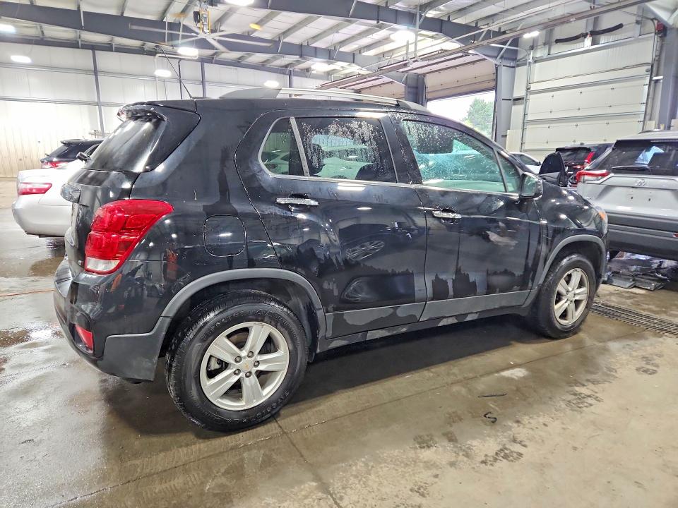 Photo 3 from auction – 2019 CHEVROLET TRAX with VIN KL7CJPSB5KB913293