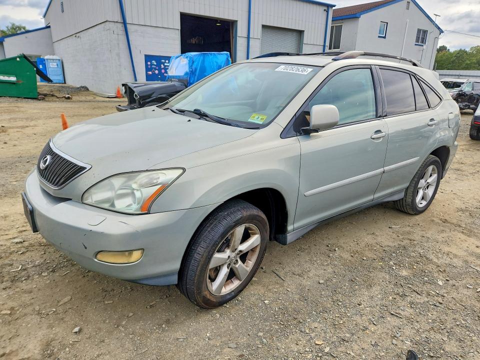 LEXUS RX 2006 with VIN 2T2HA31U96C106492 - Photo from auction