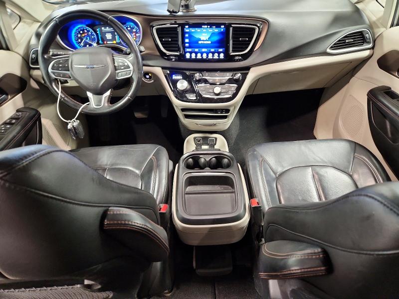 Zdjęcie 8 z aukcji – 2017 CHRYSLER PACIFICA z VIN 2C4RC1BG9HR669836