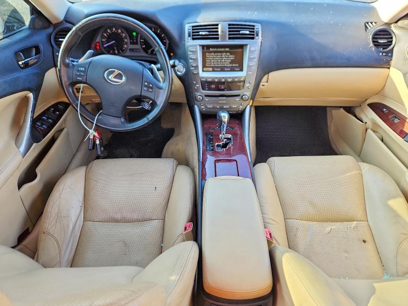 Photo 8 from auction – 2006 LEXUS IS with VIN JTHCK262162004145