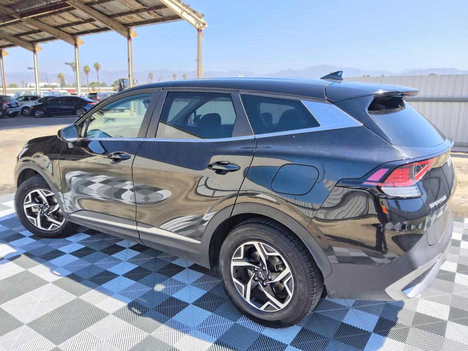 Photo 2 from auction – 2023 KIA SPORTAGE with VIN KNDPU3AF3P7144795
