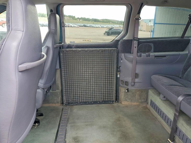 Photo 11 from auction – 1997 DODGE GRAND CARAVAN with VIN 1B4GP44R9VB298244