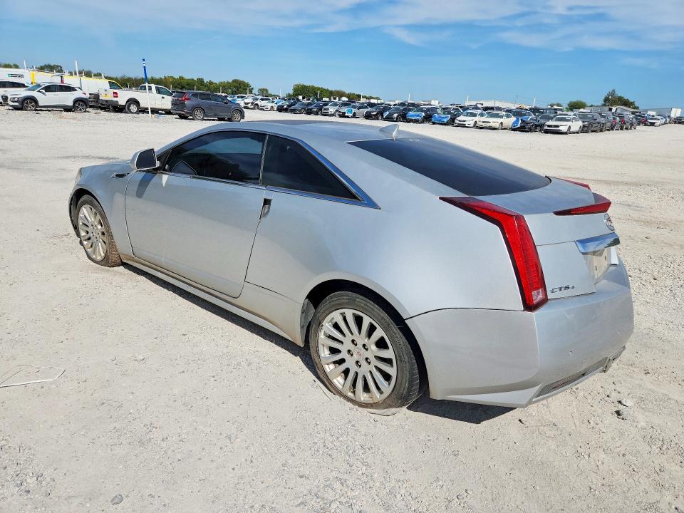 Zdjęcie 2 z aukcji – 2011 CADILLAC CTS z VIN 1G6DL1ED0B0131641