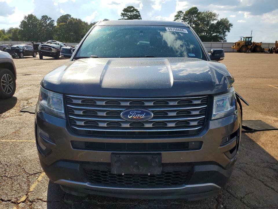 Photo 5 from auction – 2016 FORD EXPLORER with VIN 1FM5K7D83GGC03681