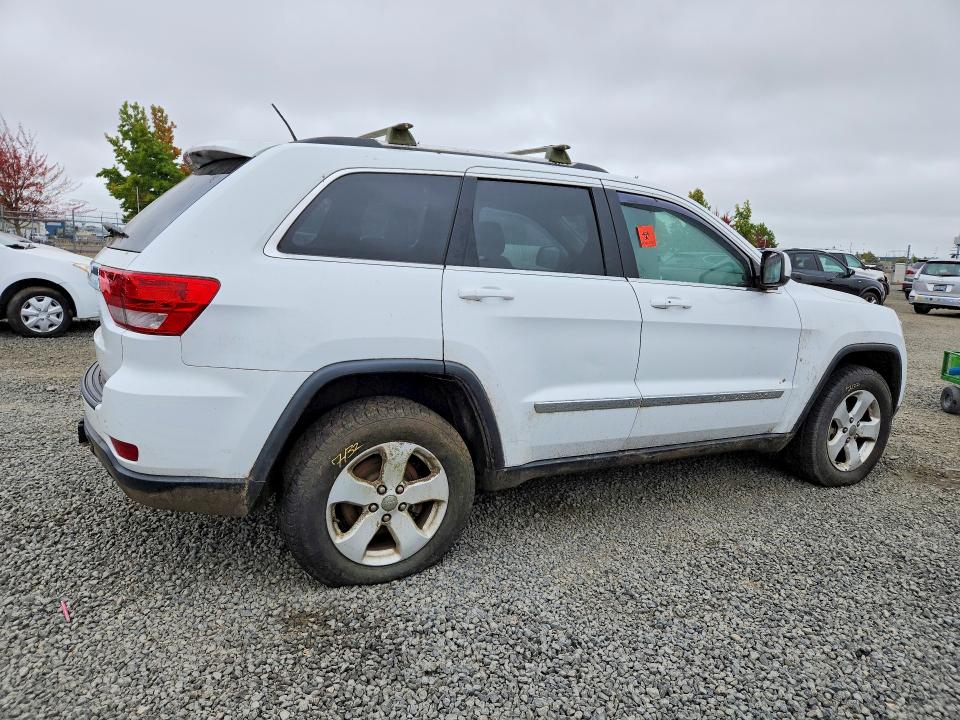 Photo 3 from auction – 2013 JEEP GRAND CHEROKEE with VIN 1C4RJFAG0DC569034