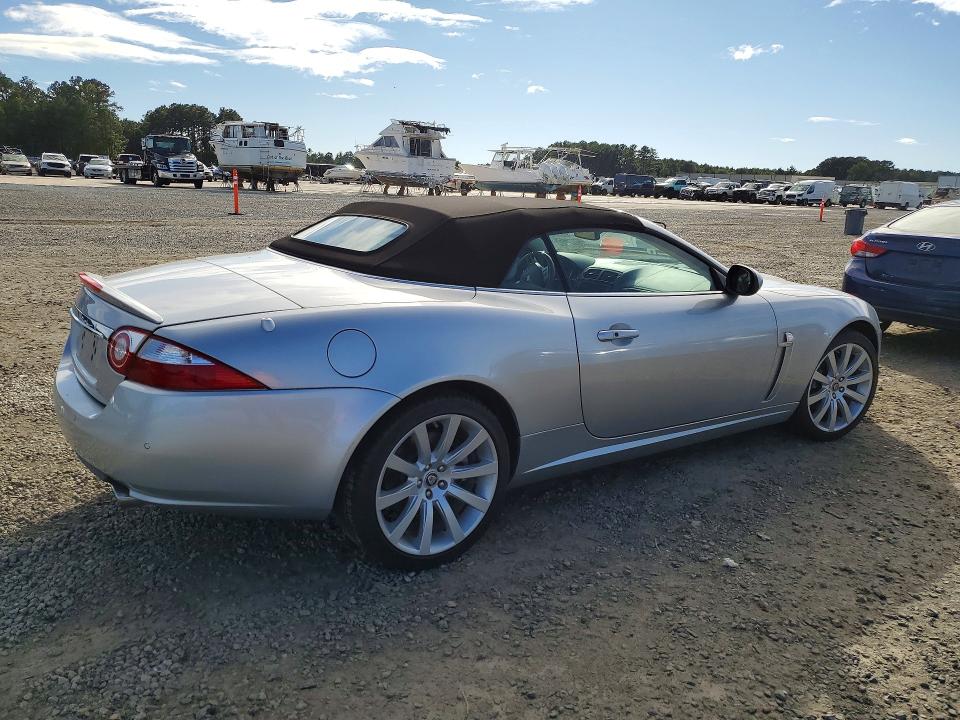 Zdjęcie 3 z aukcji – 2007 JAGUAR XK z VIN SAJDA44B575B02199