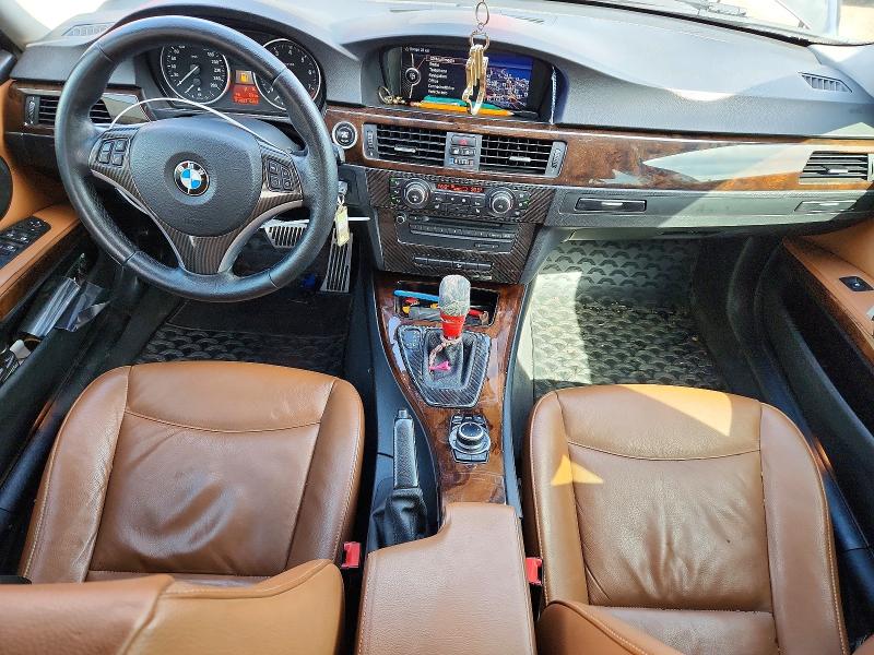 Photo 8 from auction – 2011 BMW 328 with VIN WBAPK7G57BNN77517