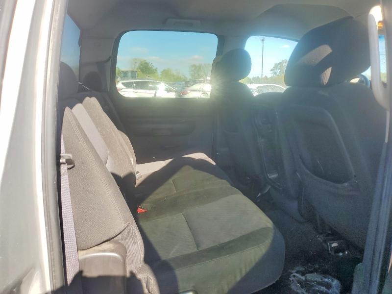 Photo 10 from auction – 2011 GMC SIERRA with VIN 3GTP2UEA5BG313397