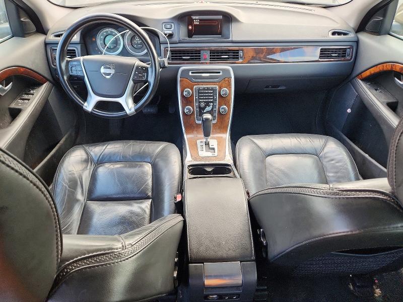 Photo 8 from auction – 2012 VOLVO XC70 with VIN YV4940BZ1C1121557