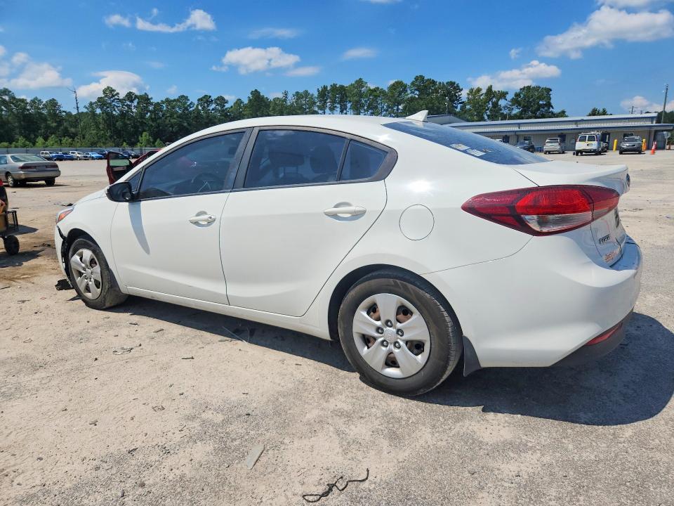Снимка 2 от търг – 2017 KIA FORTE с VIN 3KPFK4A76HE096243