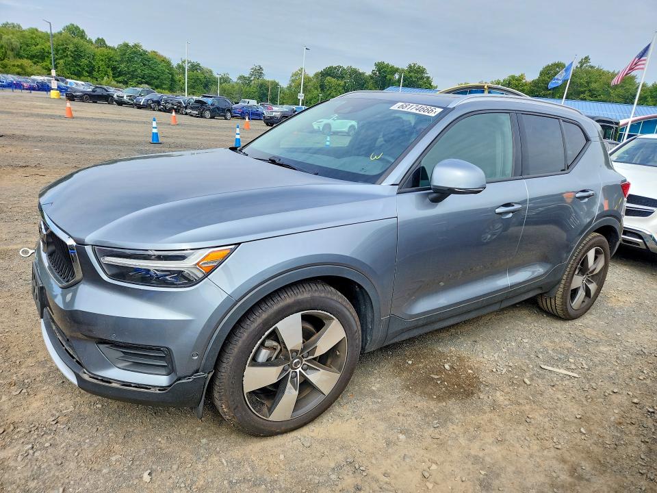 2019 VOLVO XC40 - Търг №68174666