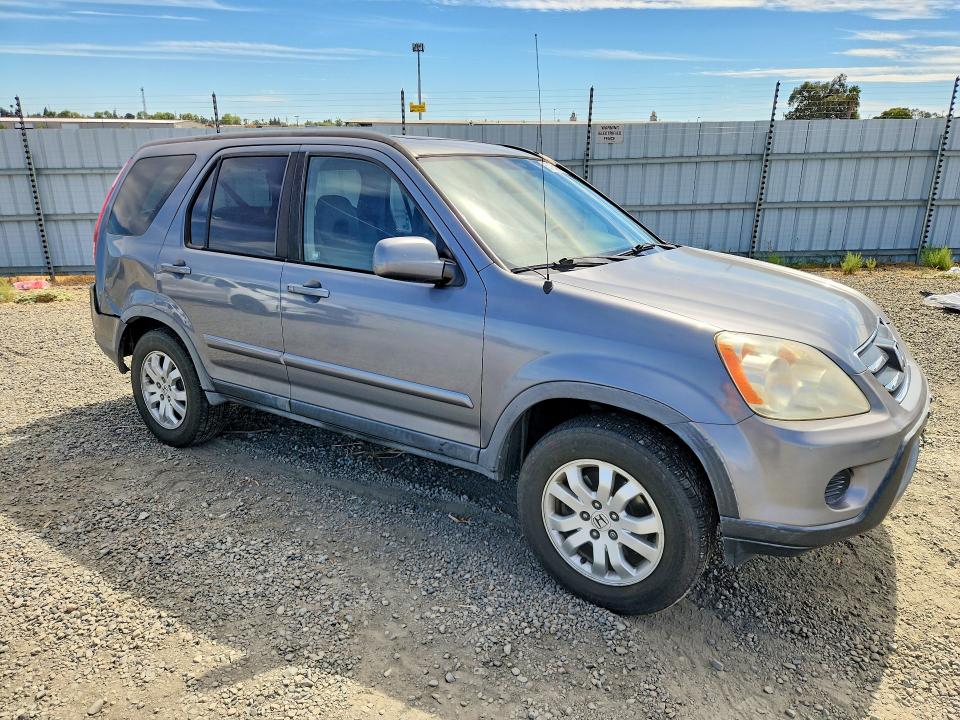 Photo 4 from auction – 2005 HONDA CR-V with VIN JHLRD78955C064129