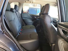Photo 10 from auction – 2019 SUBARU FORESTER with VIN JF2SKAUC8KH497740